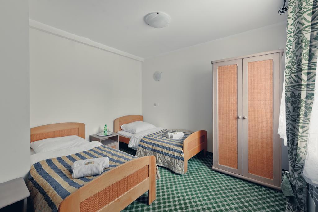 Pensjonat Limba Duszniki Zdrój Exteriér fotografie